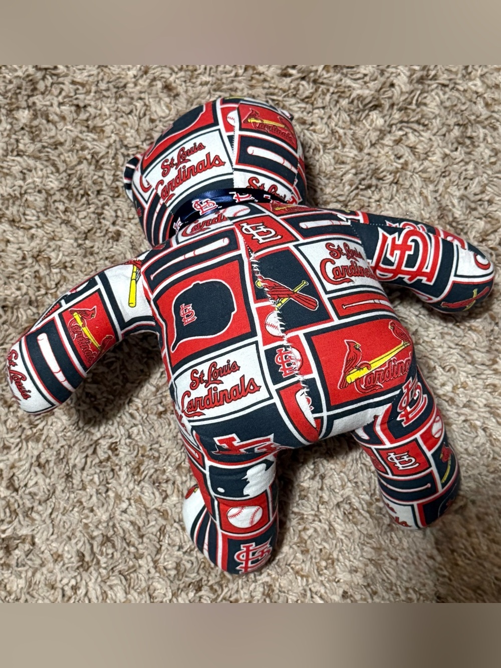 St Louis Cardinal’s Bear - Hand Made - Picture 2 of 2